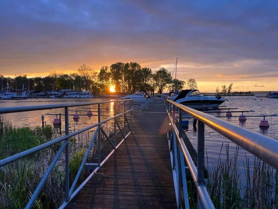 Domki Nad Zalewem Nieporet Bagian luar foto
